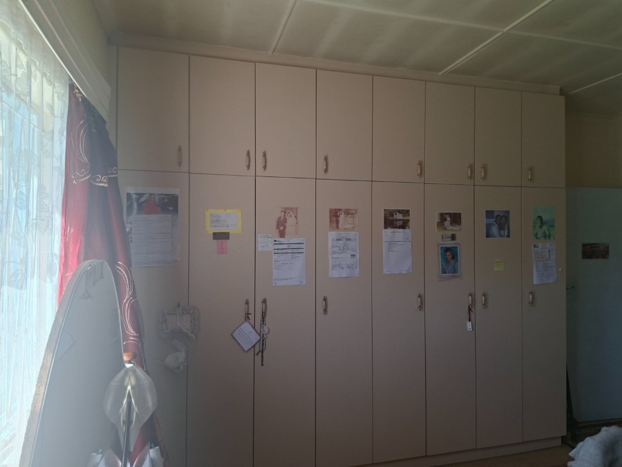 3 Bedroom Property for Sale in Levallia Western Cape